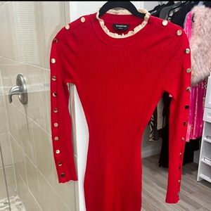 Bebe Gold Button Sleeve Ribbed Sweater Midi Dress in Red. Size M